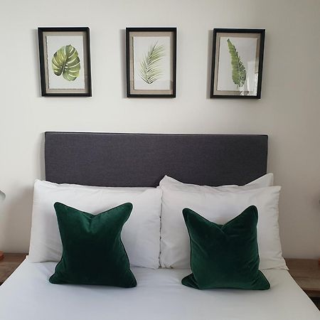 North Cambridge Guesthouse By Payman Club المظهر الخارجي الصورة